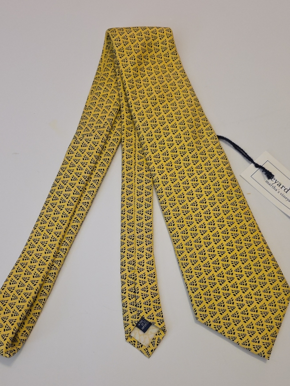 Hilliard Lyons Vineyard Vines Yellow Tie with Navy Geometric Motif